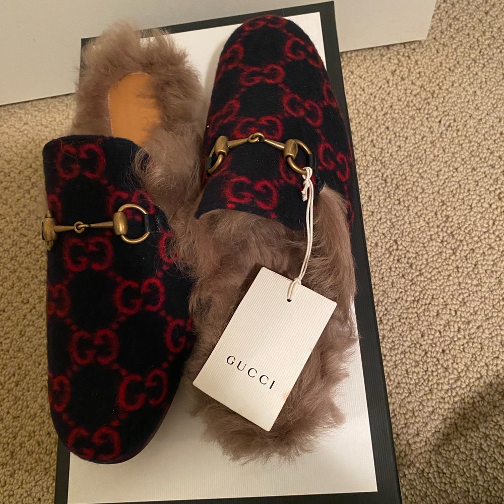 Gucci open back loafer